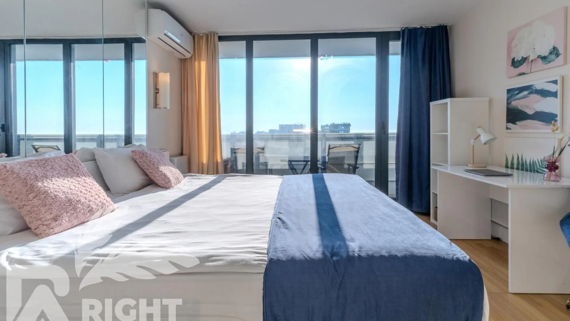 Orbi City Hotel Sea View Batum Daire