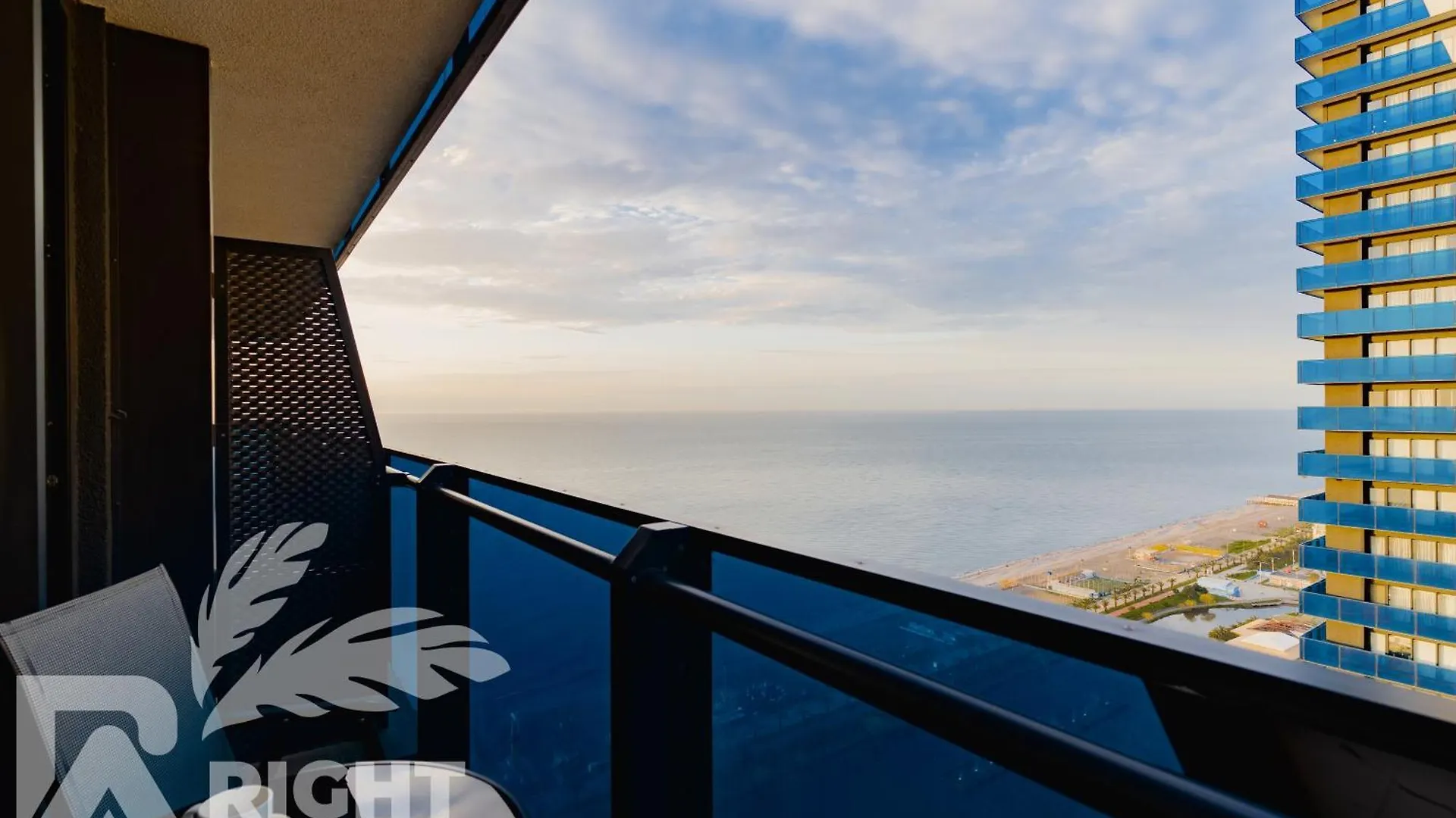 Orbi City Hotel Sea View Batum Daire