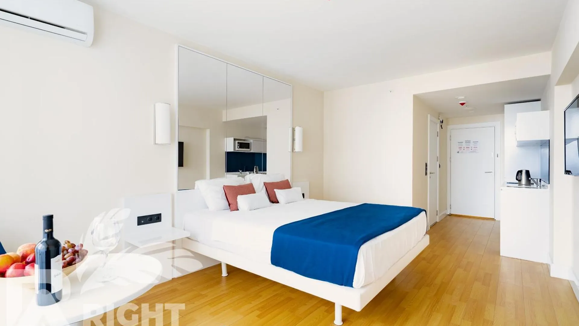 شقة Orbi City Hotel Sea View باتومي